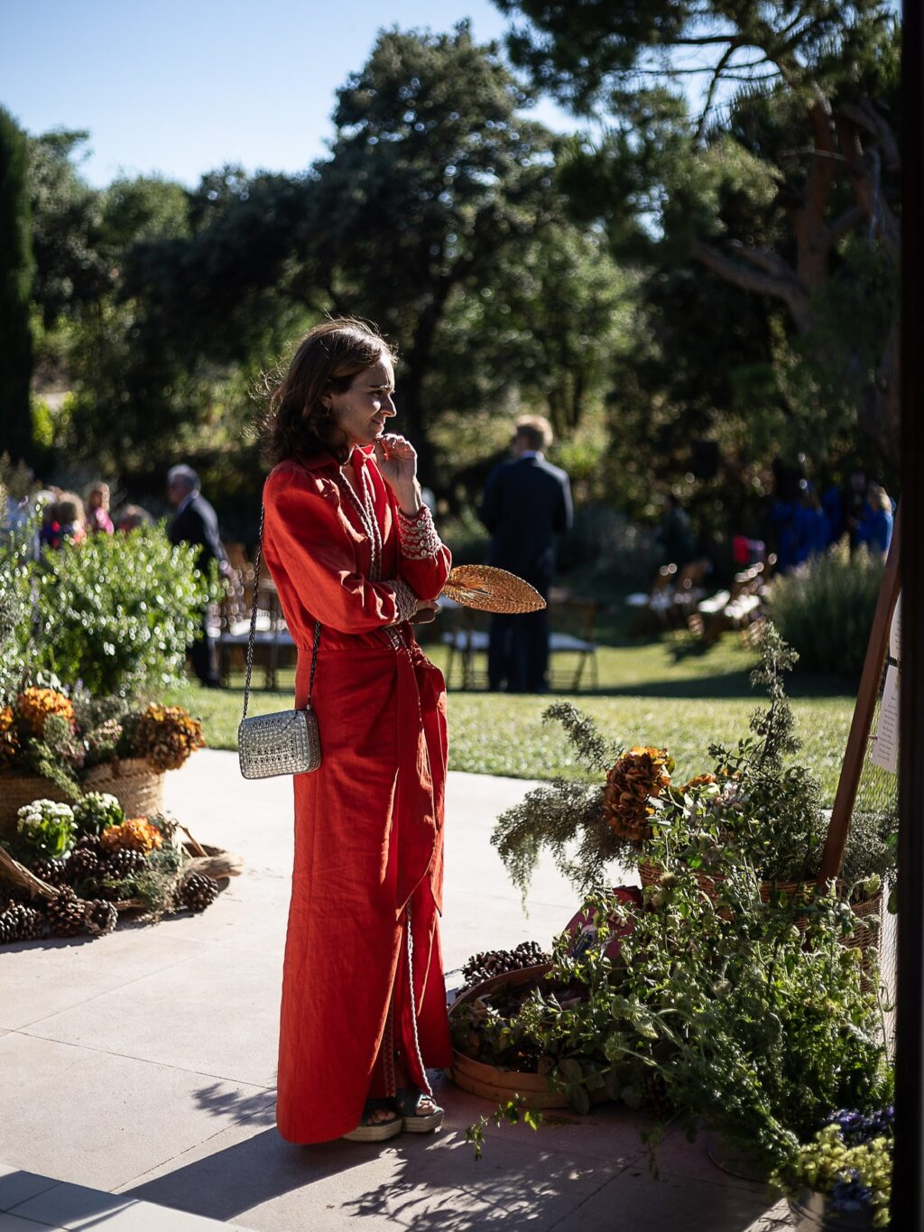 Así de espectaculares quedan las bodas civiles en los jardines de Finca Astilbe. El diseño paisajístico de la finca ha sido cuidadosamente pensado para ofrecer a nuestros novios y sus invitados un pequeño oasis en Madrid lleno de flores. Entra en nuestra página web y descubre Finca Astilbe.

#eneldocatering #fincaastilbebyeneldo #lasallebyeneldo #grupoeneldo #venues #eventos2025 #eventossociales #eventocorporativo #eventosmadrid #venuesmadrid #venues #eventosexclusivos #cateringmadrid #gastronomiaespañola #bodas #lifestyle #beautyandlifestyle #placetobe