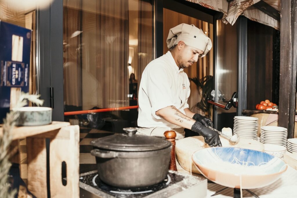 Boda en Finca Astilbe. Un espacio rodeado de naturaleza, diseñado para celebraciones donde el entorno y los detalles importan. La decoración floral es de @bukkaflores
ð¸ @especial_fotografos
#eneldocatering #fincaastilbebyeneldo #lasallebyeneldo #grupoeneldo #eventos2026