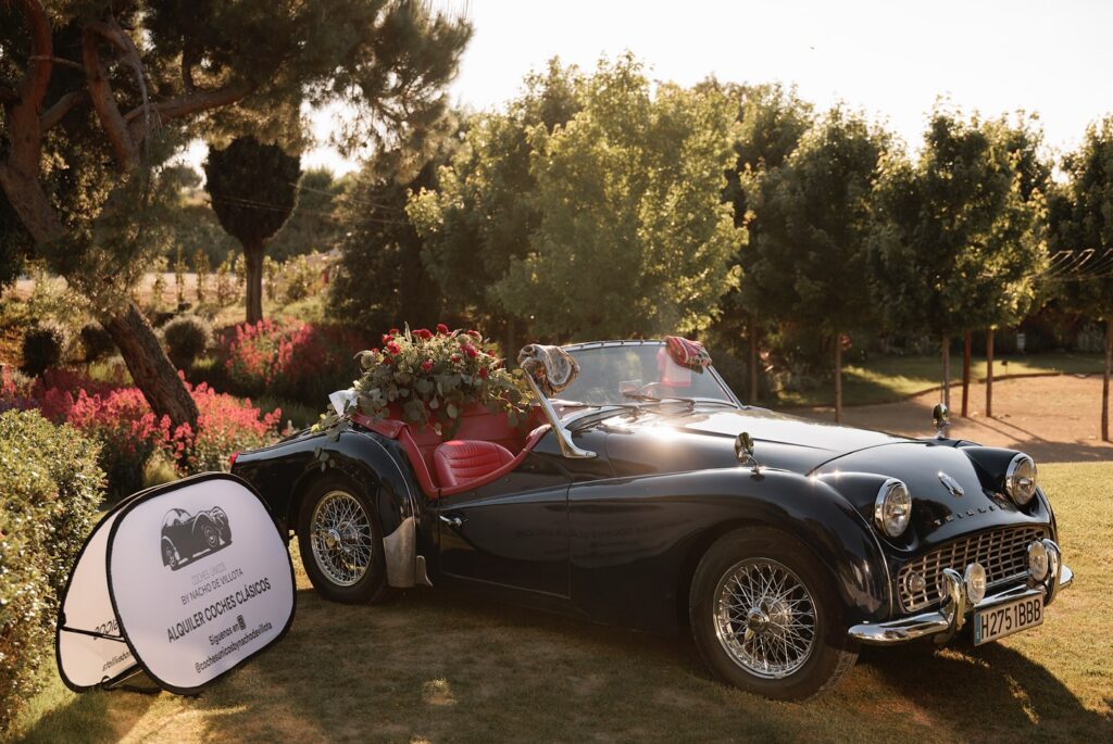 Los coches de @cochesunicosbynachodevillota son espectaculares, todo un éxito en los eventos de Finca Astilbe.  Gracias por formar parte de un día inolvidable para el Grupo Eneldo. ð

#eneldocatering #fincaastilbebyeneldo #lasallebyeneldo #grupoeneldo #venues #eventos2025 #eventossociales #eventocorporativo #eventosmadrid #venuesmadrid #venues #eventosexclusivos #cateringmadrid #gastronomiaespañola #bodas #lifestyle #beautyandlifestyle #placetobe