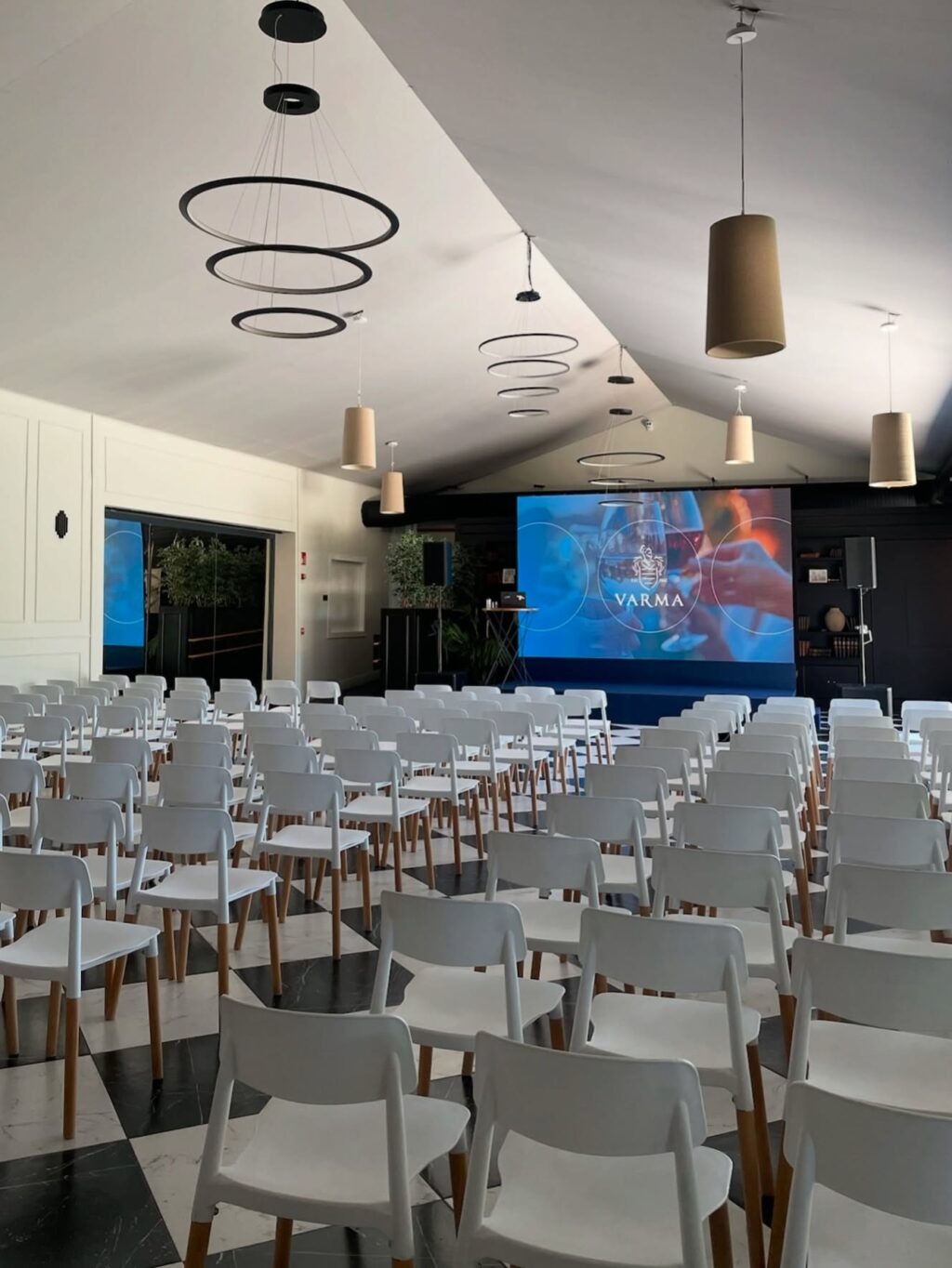 El espectacular evento corporativo de @varma_esp en Finca Astilbe. Descubre cómo desde Grupo Eneldo podemos ayudarte a celebrar los mejores eventos de tu empresa como se merece.

#eneldocatering #fincaastilbebyeneldo #lasallebyeneldo #grupoeneldo #venues #eventos2025 #eventossociales #eventocorporativo #eventosmadrid #venuesmadrid #venues #eventosexclusivos #cateringmadrid #gastronomiaespañola #bodas #lifestyle #beautyandlifestyle #placetobe