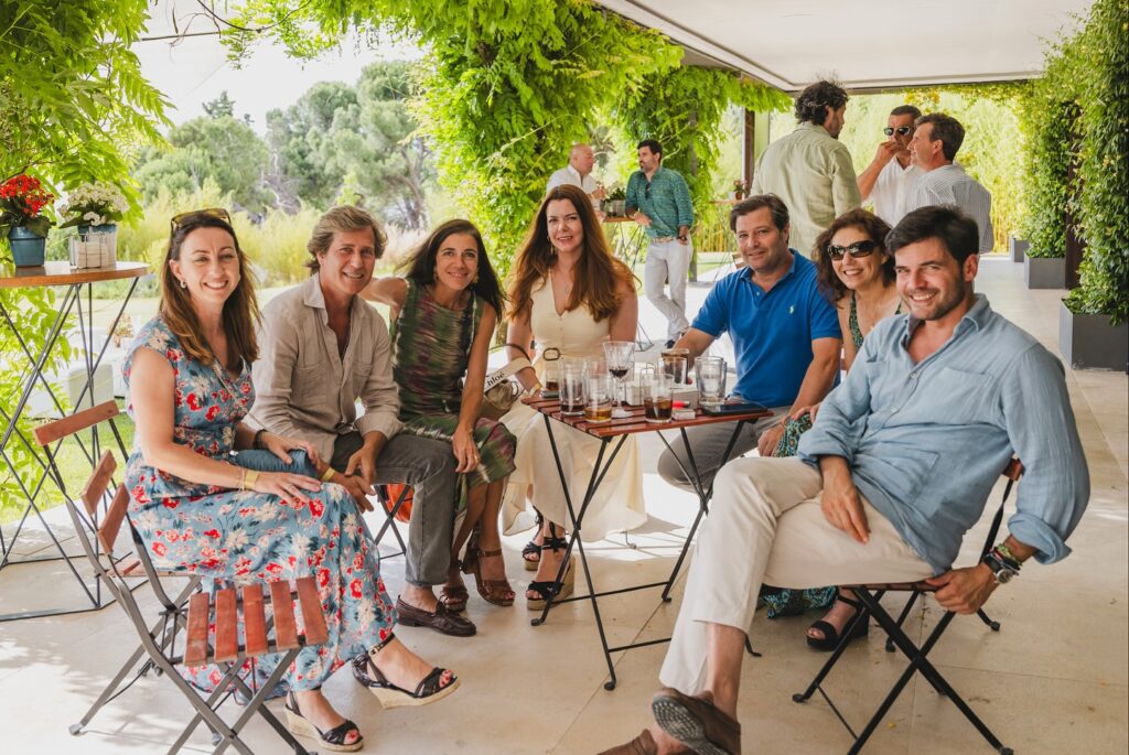 Un poco de lo que fue el eventazo de @boggoremember en Finca Astilbe. Porque nuestros eventos son siempre los mejores y en la mejor compañía. ðºð½ðª©

#eneldocatering #fincaastilbebyeneldo #lasallebyeneldo #grupoeneldo #venues #eventos2025 #eventossociales #eventocorporativo #eventosmadrid #venuesmadrid #venues #eventosexclusivos #cateringmadrid #gastronomiaespañola #bodas #lifestyle #beautyandlifestyle #placetobe