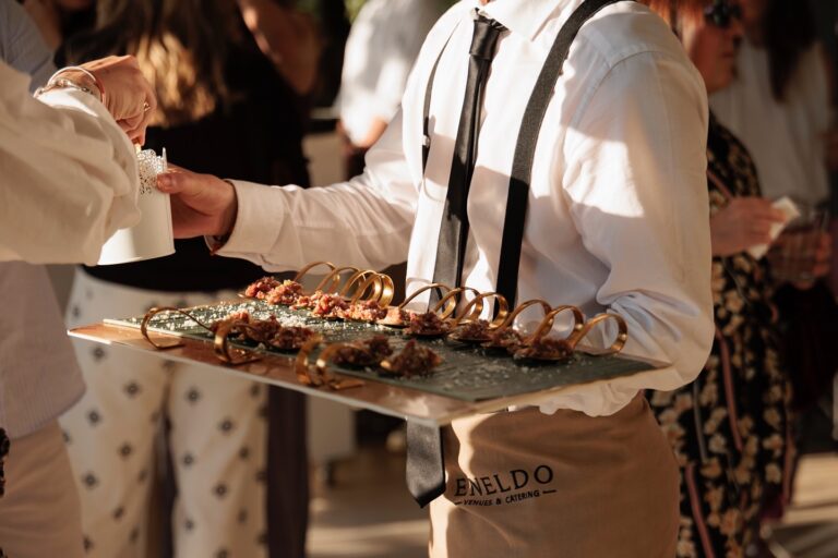 En Grupo Eneldo buscamos la excelencia en cada detalle. Llevamos más de 45 años creando experiencias inolvidables a través de un servicio excepcional y una elaborada selección gastronómica. Ya sea un evento corporativo, una boda o una celebración íntima, nuestro equipo cuida cada detalle para que tú solo te dediques a disfrutar. Profesionalismo, cercanía y compromiso definen nuestro trabajo.

#eneldocatering #fincaastilbebyeneldo #lasallebyeneldo #grupoeneldo #venues #eventos2025 #eventossociales #eventocorporativo #eventosmadrid #venuesmadrid #venues #eventosexclusivos #cateringmadrid #gastronomiaespañola #bodas #lifestyle #beautyandlifestyle #placetobe