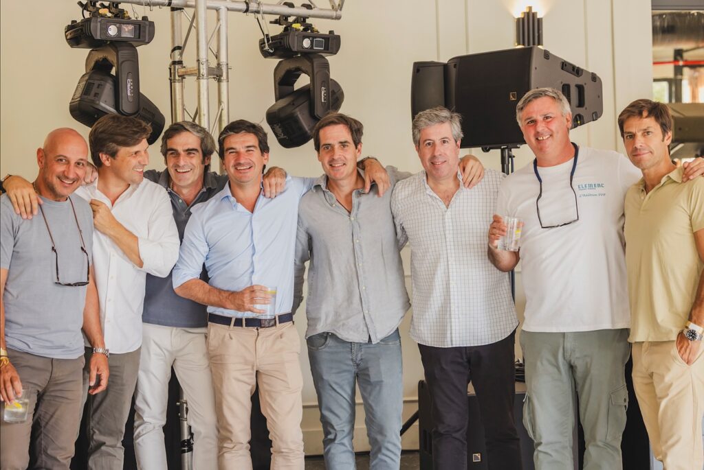 Un poco de lo que fue el eventazo de @boggoremember en Finca Astilbe. Porque nuestros eventos son siempre los mejores y en la mejor compañía. ðºð½ðª©

#eneldocatering #fincaastilbebyeneldo #lasallebyeneldo #grupoeneldo #venues #eventos2025 #eventossociales #eventocorporativo #eventosmadrid #venuesmadrid #venues #eventosexclusivos #cateringmadrid #gastronomiaespañola #bodas #lifestyle #beautyandlifestyle #placetobe