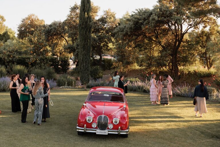 Los coches de @cochesunicosbynachodevillota son espectaculares, todo un éxito en los eventos de Finca Astilbe.  Gracias por formar parte de un día inolvidable para el Grupo Eneldo. ð

#eneldocatering #fincaastilbebyeneldo #lasallebyeneldo #grupoeneldo #venues #eventos2025 #eventossociales #eventocorporativo #eventosmadrid #venuesmadrid #venues #eventosexclusivos #cateringmadrid #gastronomiaespañola #bodas #lifestyle #beautyandlifestyle #placetobe