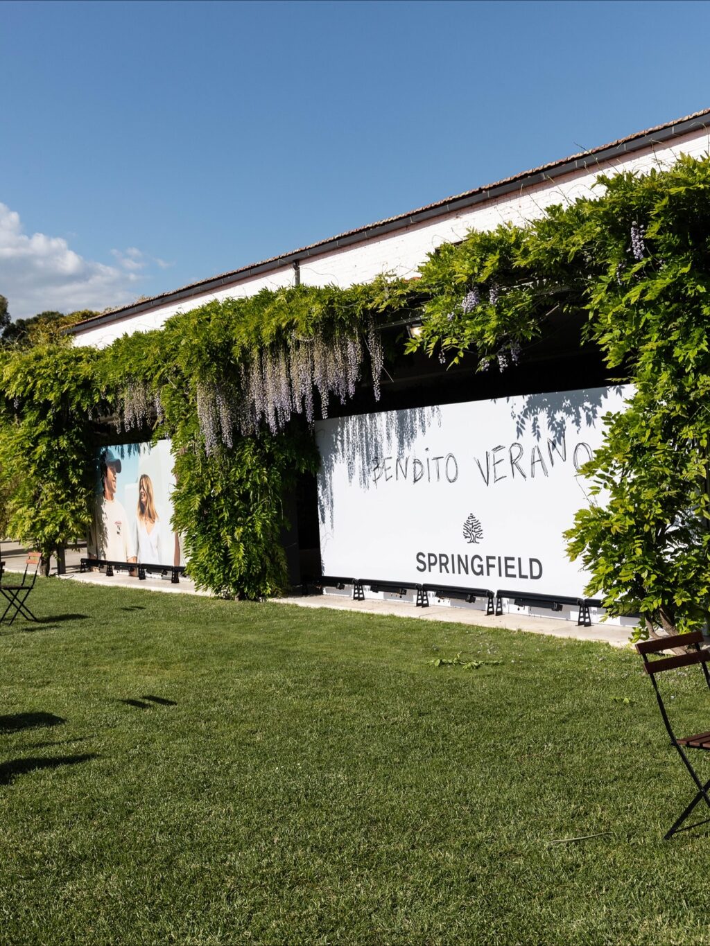 Espectacular evento de @springfieldofficial en los jardines de Finca Astilbe. Lleno de color, flores, un súper ambiente y los mejores invitados. Porque en Grupo Eneldo nos aseguramos de resaltar la marca y el producto de nuestros clientes con un servicio impecable. Gracias por confiar en nosotros.

#eneldocatering #fincaastilbebyeneldo #lasallebyeneldo #grupoeneldo #venues #eventos2025 #eventossociales #eventocorporativo #eventosmadrid #venuesmadrid #venues #eventosexclusivos #cateringmadrid #gastronomiaespañola #bodas #lifestyle #beautyandlifestyle #placetobe