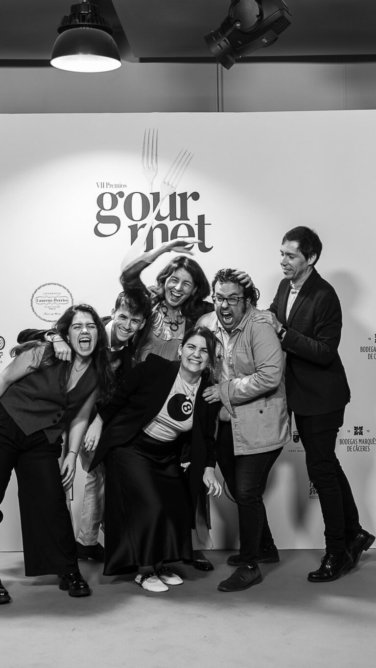 Descubre en este reel cómo quedó la VII Edición de los Premios Gourmet @fueradeserie en Espacio La Salle By Eneldo. Un lugar especial en pleno centro de Madrid dónde poder celebrar cualquier evento. Con capacidad de hasta 800 personas en formato cóctel o 700 en banquete sentados es el sitio perfecto para eventos de empresa. Para más información consulta nuestra página web eneldo.es

#eneldocatering #fincaastilbebyeneldo #lasallebyeneldo #grupoeneldo #venues #eventos2025 #eventossociales #eventocorporativo #eventosmadrid #venuesmadrid #venues #eventosexclusivos #cateringmadrid #gastronomiaespañola #bodas #lifestyle #beautyandlifestyle #placetobe