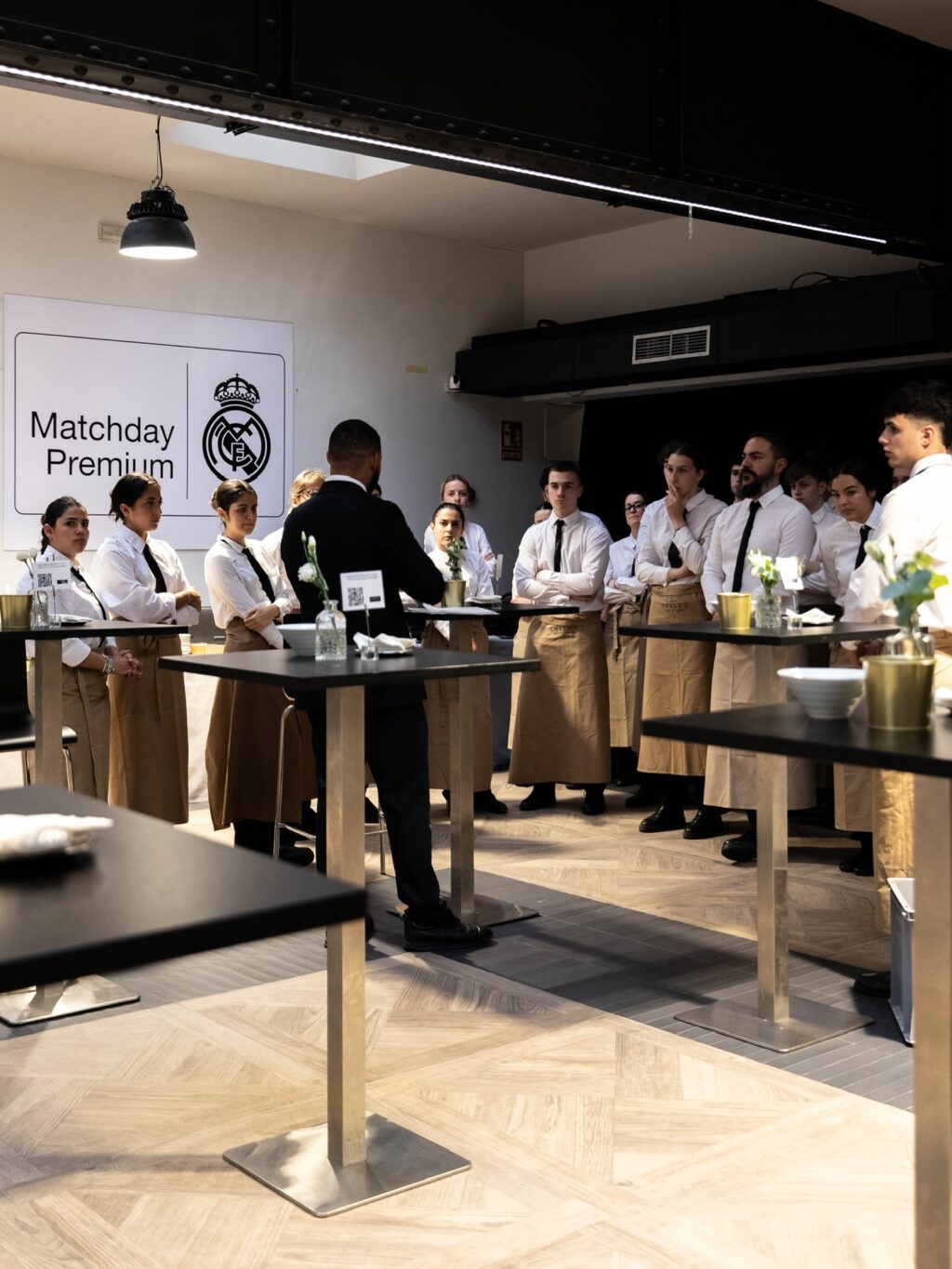 Gracias por una temporada para el recuerdo. Bodas, eventos corporativos, fiestas, presentaciones… Os dejamos una galería de momentos inolvidables de este fantástico año. En septiembre volvemos más fuertes que nunca. Os deseamos lo mejor este verano.ð

#eneldocatering #fincaastilbebyeneldo #lasallebyeneldo #grupoeneldo #venues #eventos2025 #eventossociales #eventocorporativo #eventosmadrid #venuesmadrid #venues #eventosexclusivos #cateringmadrid #gastronomiaespañola #bodas #lifestyle #beautyandlifestyle #placetobe
