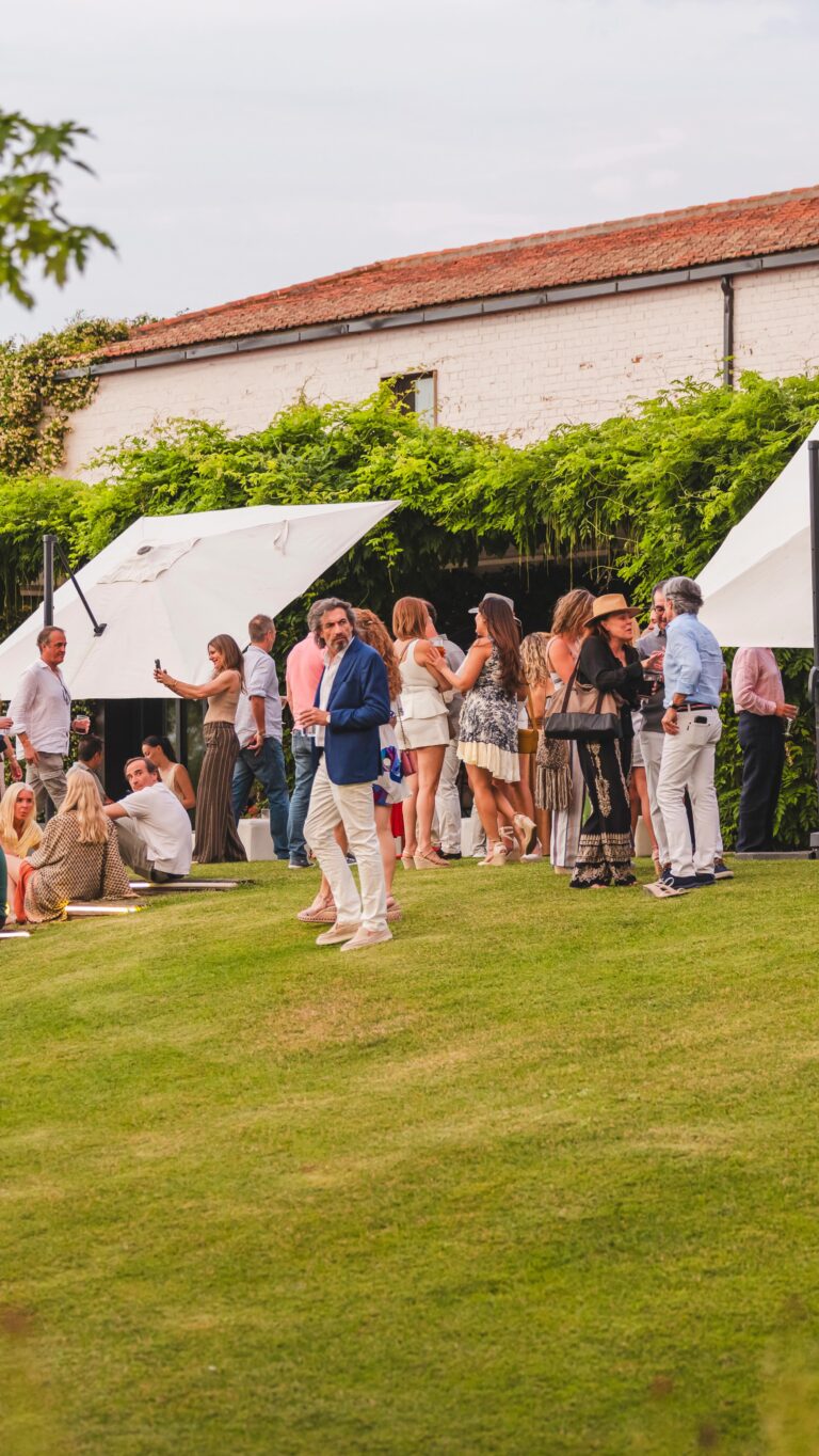 ¡Así de espectacular fue el evento de @boggoremember en Finca Astilbe! Un día increíble lleno de música y momentos inolvidables. El ambiente único de Finca Astilbe se transformó en el escenario perfecto para disfrutar de un viaje al pasado con amigos que solo @boggoremember sabe crear. ¡Gracias a todos los que lo vivieron con nosotros! 

#eneldocatering #fincaastilbebyeneldo #lasallebyeneldo #grupoeneldo #venues #eventos2025 #eventossociales #eventocorporativo #eventosmadrid #venuesmadrid #venues #eventosexclusivos #cateringmadrid #gastronomiaespañola #bodas #lifestyle #beautyandlifestyle #placetobe