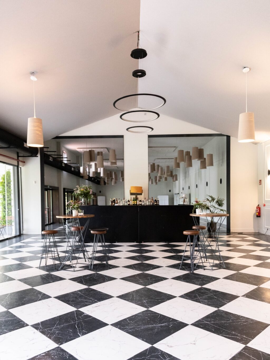 Los interiores de Finca Astilbe han sido diseñados cuidadosamente y hacen del espacio un referente en Madrid para la celebración de los mejores eventos y bodas. Un lugar ubicado en un entorno excepcional, rodeado de árboles y un jardín lleno de flores silvestres. 

#eneldocatering #fincaastilbebyeneldo #lasallebyeneldo #grupoeneldo #venues #eventos2025 #eventossociales #eventocorporativo #eventosmadrid #venuesmadrid #venues #eventosexclusivos #cateringmadrid #gastronomiaespañola #bodas #lifestyle #beautyandlifestyle #placetobe