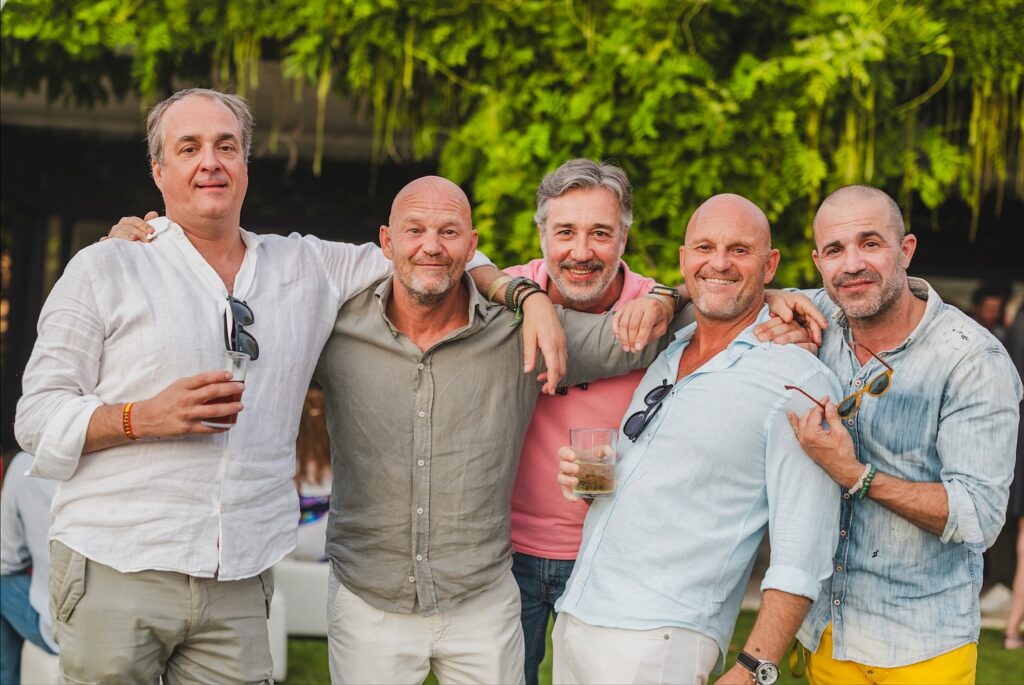 Un poco de lo que fue el eventazo de @boggoremember en Finca Astilbe. Porque nuestros eventos son siempre los mejores y en la mejor compañía. ðºð½ðª©

#eneldocatering #fincaastilbebyeneldo #lasallebyeneldo #grupoeneldo #venues #eventos2025 #eventossociales #eventocorporativo #eventosmadrid #venuesmadrid #venues #eventosexclusivos #cateringmadrid #gastronomiaespañola #bodas #lifestyle #beautyandlifestyle #placetobe