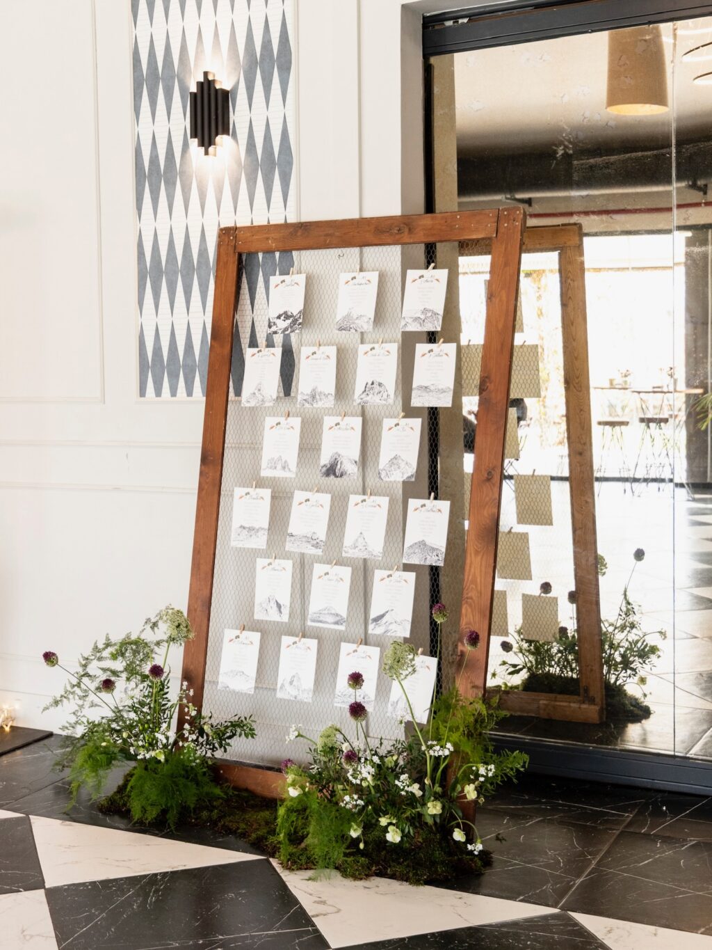 ¡Una boda inolvidable en Finca Astilbe! @lucesdecuento llenó los techos de nuestro salón Plenaria transformando el espacio con esta puesta en escena única. Una decoración mágica!
#eneldocatering #fincaastilbebyeneldo #lasallebyeneldo #grupoeneldo #eventos2026
