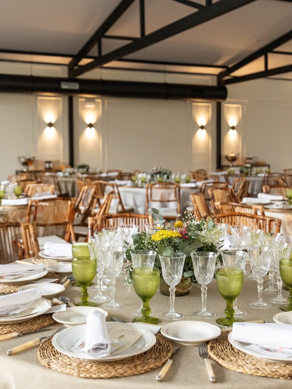 Así de estupendas quedan vuestras bodas en los salones de Finca Astilbe. Gracias al diseño moderno y diáfano, los salones interiores se transforman fácilmente para adaptarse a banquetes, cócteles o ceremonias únicas.

#eneldocatering #fincaastilbebyeneldo #lasallebyeneldo #grupoeneldo #venues #eventos2025 #eventossociales #eventocorporativo #eventosmadrid #venuesmadrid #venues #eventosexclusivos #cateringmadrid #gastronomiaespañola #bodas #lifestyle #beautyandlifestyle #placetobe
