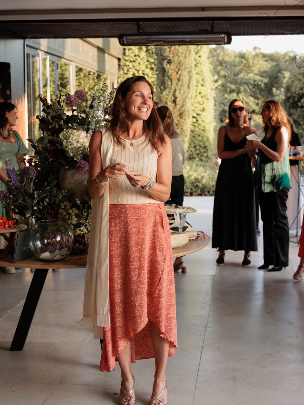 En Grupo Eneldo creemos que los mejores momentos se viven compartiendo sabores, sonrisas y buena compañía. Gracias por haber confiado en nosotros para vuestras celebraciones. Seguimos cocinando experiencias para hacer de cada evento un recuerdo inolvidable. ¡Feliz Navidad!
#eneldocatering #fincaastilbebyeneldo #lasallebyeneldo #grupoeneldo #eventos2025