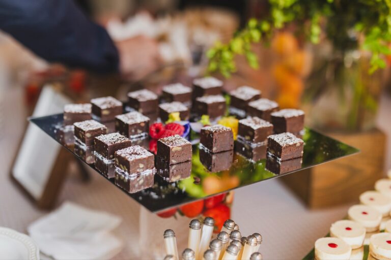 Un poco de lo que fue el eventazo de @boggoremember en Finca Astilbe. Porque nuestros eventos son siempre los mejores y en la mejor compañía. ðºð½ðª©

#eneldocatering #fincaastilbebyeneldo #lasallebyeneldo #grupoeneldo #venues #eventos2025 #eventossociales #eventocorporativo #eventosmadrid #venuesmadrid #venues #eventosexclusivos #cateringmadrid #gastronomiaespañola #bodas #lifestyle #beautyandlifestyle #placetobe