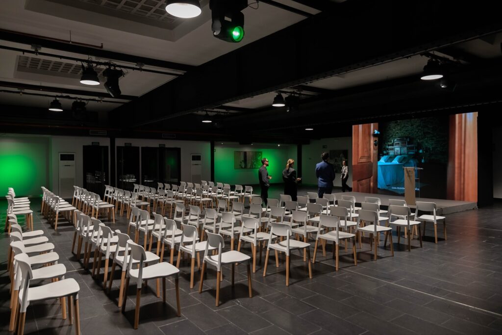 Eventazo de @lenovoes en Finca Astilbe. Nos encanta resaltar el espíritu de cada marca en los eventos corporativos que hacemos en nuestros espacios a través de la atención al detalle, el trato con los clientes y la calidad de los productos.

#eneldocatering #fincaastilbebyeneldo #lasallebyeneldo #grupoeneldo #venues #eventos2025 #eventossociales #eventocorporativo #eventosmadrid #venuesmadrid #venues #eventosexclusivos #cateringmadrid #gastronomiaespañola #bodas #lifestyle #beautyandlifestyle #placetobe