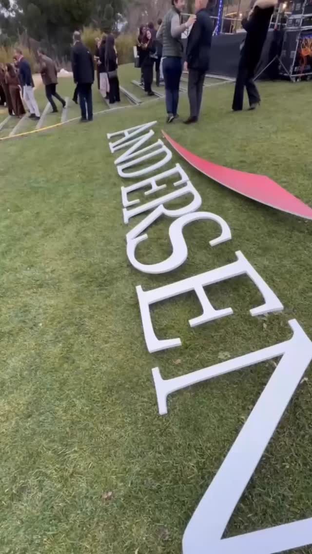 En plena naturaleza y a solo 5 minutos de Madrid, Finca Astilbe convertido en el escenario más cañero para un evento corporativo. Experiencias que rompen la rutina y dejan huella. Porque en Grupo Eneldo nos adaptamos a las necesidades de nuestros clientes y volvemos realidad la visión de su marca. 
#eneldocatering #fincaastilbebyeneldo #lasallebyeneldo #grupoeneldo #venues #eventos2025 #eventossociales #eventocorporativo #eventosmadrid #venuesmadrid #venues #eventosexclusivos #cateringmadrid #gastronomiaespañola #bodas #lifestyle #beautyandlifestyle #placetobe