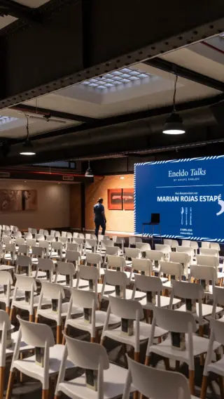 Así de animada estuvo la primera charla de Eneldo Talks con @marianrojasestape en nuestro Espacio la Salle !! No os perdáis la siguiente charla !

#eneldocatering #fincaastilbebyeneldo #lasallebyeneldo #grupoeneldo #eventos2026