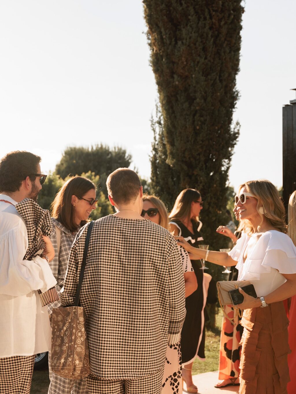 En Grupo Eneldo creemos que los mejores momentos se viven compartiendo sabores, sonrisas y buena compañía. Gracias por haber confiado en nosotros para vuestras celebraciones. Seguimos cocinando experiencias para hacer de cada evento un recuerdo inolvidable. ¡Feliz Navidad!
#eneldocatering #fincaastilbebyeneldo #lasallebyeneldo #grupoeneldo #eventos2025