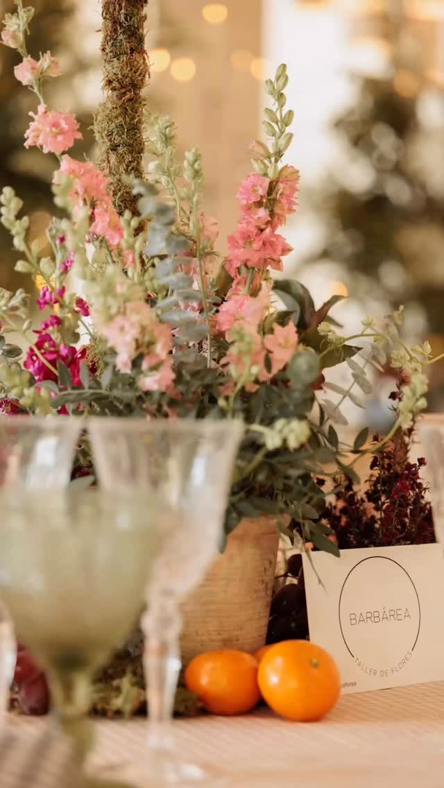 Gracias a nuestras fantásticas floristas homologadas así de estupendas quedan nuestras mesas en Finca Astilbe con el menaje de @options_es . Descubre todos nuestros espacios en nuestra página web www.eneldo.es

ð· @marta.azpeitia @bukkaflores @barbareaflores @alfabiaflores @eltallerdelucia @aquileaflores

#eneldocatering #fincaastilbebyeneldo #lasallebyeneldo #grupoeneldo #venues #eventos2025 #eventossociales #eventocorporativo #eventosmadrid #venuesmadrid #venues #eventosexclusivos #cateringmadrid #gastronomiaespañola #bodas #lifestyle #beautyandlifestyle #placetobe