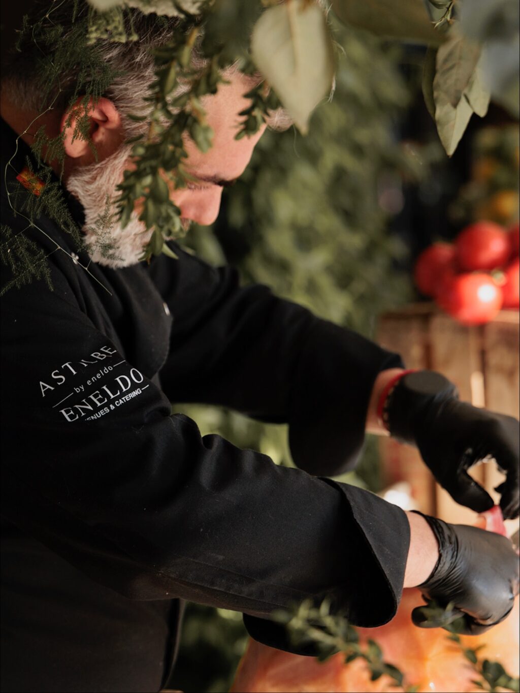 Nuestros aperitivos son mucho más que un entrante. En Grupo Eneldo elaboramos cada bocado con la misma pasión que un plato principal: puestos de quesos, ostras, tartar… Cada detalle está pensado para sorprender, porque los aperitivos marcan el tono de tu evento.

#eneldocatering #fincaastilbebyeneldo #lasallebyeneldo #grupoeneldo #venues #eventos2025 #eventossociales #eventocorporativo #eventosmadrid #venuesmadrid #venues #eventosexclusivos #cateringmadrid #gastronomiaespañola #bodas #lifestyle #beautyandlifestyle #placetobe