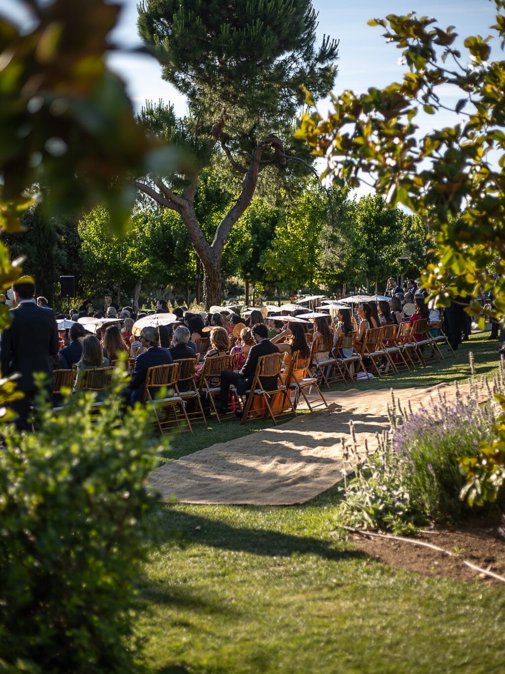 Gracias por una temporada para el recuerdo. Bodas, eventos corporativos, fiestas, presentaciones… Os dejamos una galería de momentos inolvidables de este fantástico año. En septiembre volvemos más fuertes que nunca. Os deseamos lo mejor este verano.ð

#eneldocatering #fincaastilbebyeneldo #lasallebyeneldo #grupoeneldo #venues #eventos2025 #eventossociales #eventocorporativo #eventosmadrid #venuesmadrid #venues #eventosexclusivos #cateringmadrid #gastronomiaespañola #bodas #lifestyle #beautyandlifestyle #placetobe